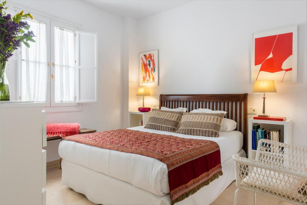 Genteel Home Conde De Ibarra Севиля Екстериор снимка